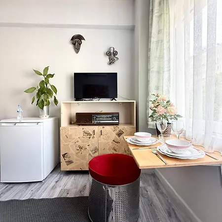 Apartamento Kaleiçi Muhteşem Konum Deniz Yakını 1+0 özel Ev Antália