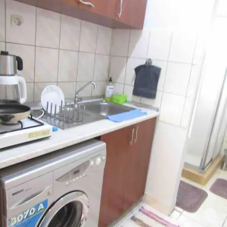 Apartment Kaleici Muhtesem Konum Deniz Yakini 1+0 Oezel Ev