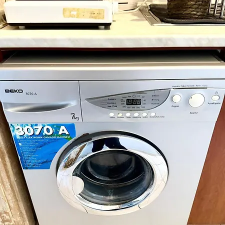 Kaleici Muhtesem Konum Deniz Yakini 1+0 Oezel Ev *