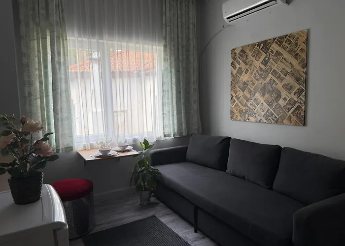 Kaleici Muhtesem Konum Deniz Yakini 1+0 Oezel Ev Апартаменты *