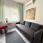 아파트 Kaleici Muhtesem Konum Deniz Yakini 1+0 Oezel Ev *
