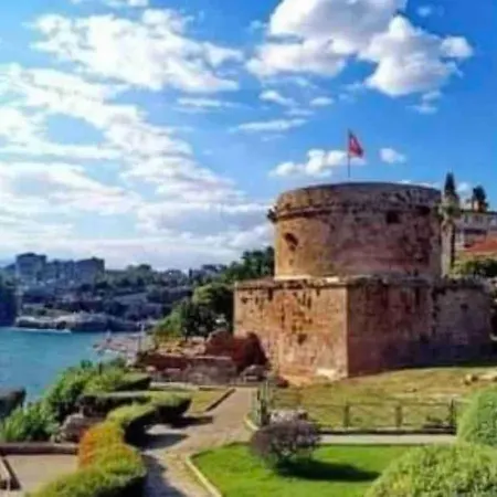 Kaleici Muhtesem Konum Deniz Yakini 1+0 Oezel Ev * Antalya